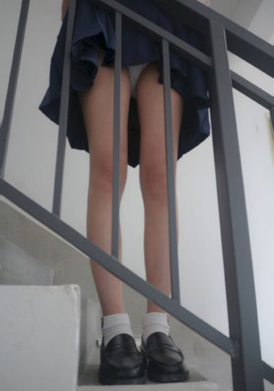 美女光屁屁无遮_BD英语完整视频观看