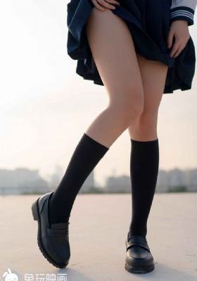 2021女士邀请函2_BD英语天堂在线
