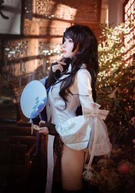青木玲饱满奶水播放_HD免费全集观看