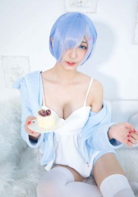 欧美精品免费视频_720高清视频观看